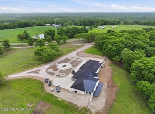 2721 State Route 52, Eldon, MO 65026