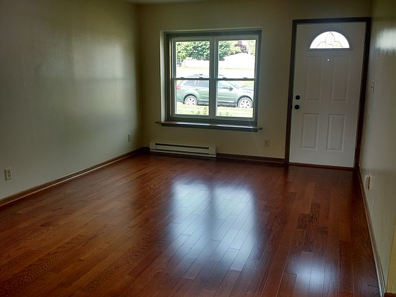 Second view Living Room