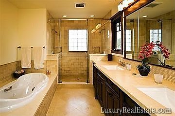 3rd image of 3531 Chuparosa Dr