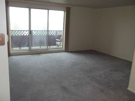 2nd image of 100 Park Ave APT 506