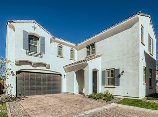 9726 E Kinetic Dr, Mesa, AZ 85212