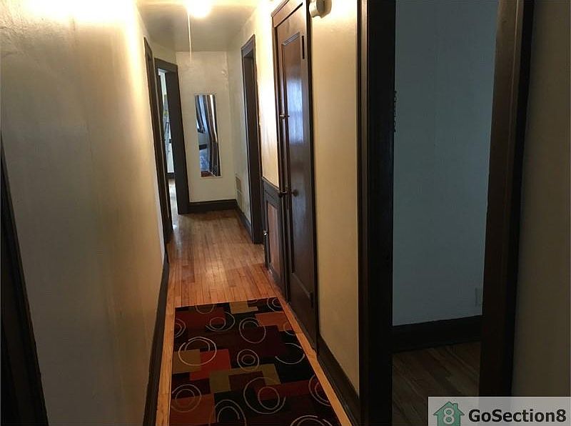 2nd image of 1449 W Garfield Blvd