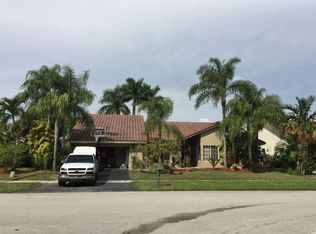 10309 NW 6th St, Plantation, FL 33324