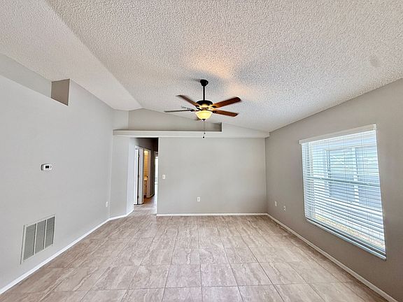 3rd image of 1114 Isadore Dr