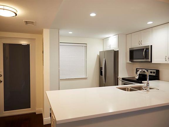 2nd image of 900 Dogwood Dr APT 237