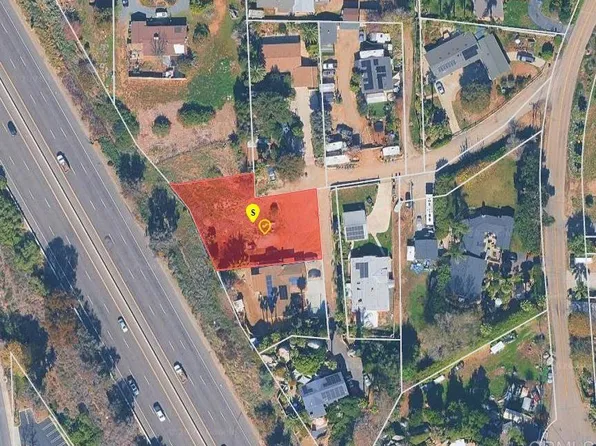 564 Rolling Hills Rd, Vista, CA 92083