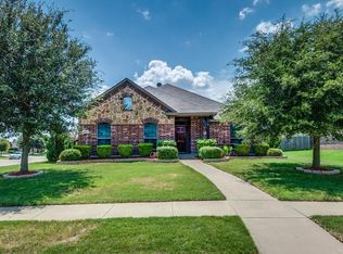 201 Chimney Rock Dr, Waxahachie, TX 75167
