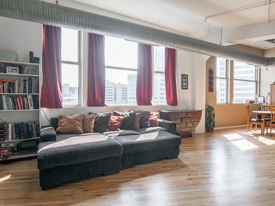 1st image of 2107 Grand Ave #601