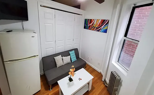 Rented by GPS Realty NYC | media 17