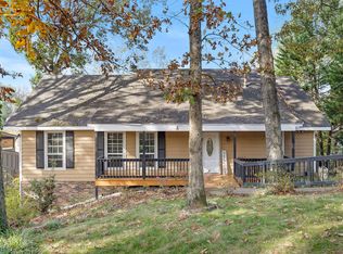 4906 Shoreline Dr, Chattanooga, TN 37416