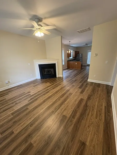 3 bed, 1517 sqft, $2,050 — Photo 4