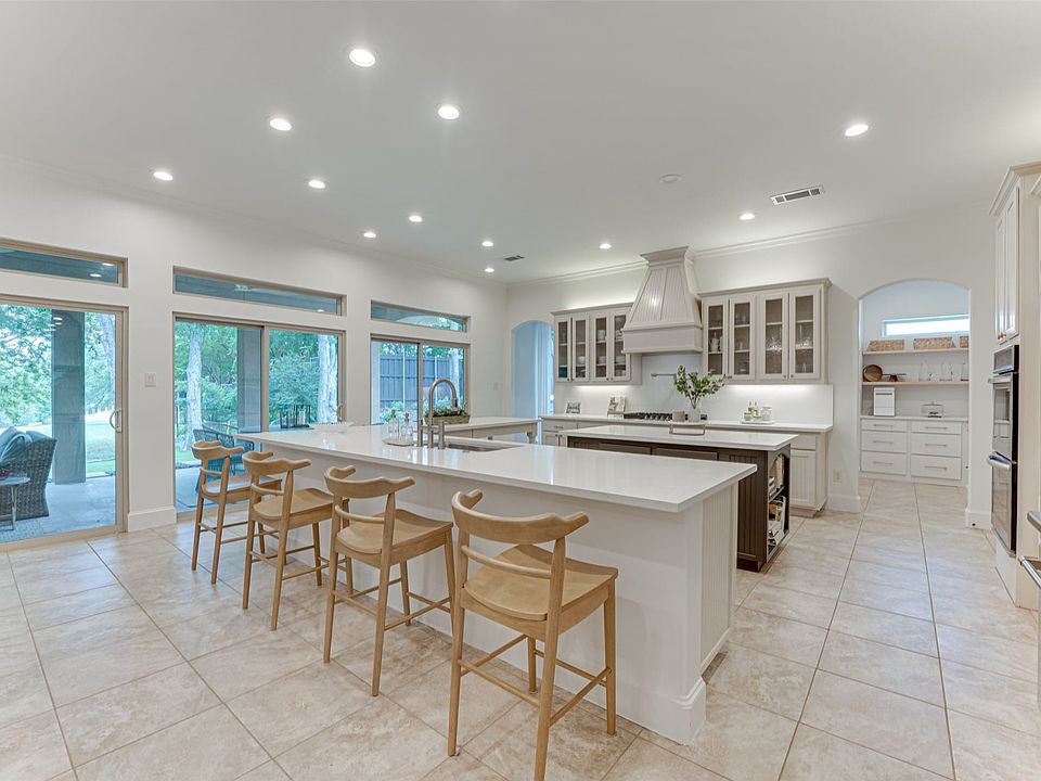 1st image of 1713 Morrish Ln