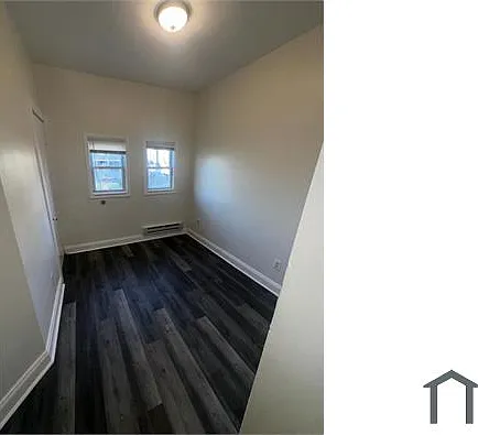 221 20th St NE #2 — Photo 10