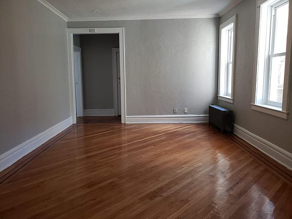 3rd image of 447 Central Ave APT C1