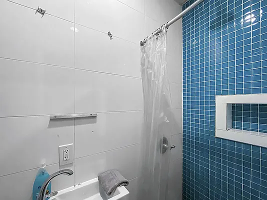 Rented by Keller Williams NYC | media 9