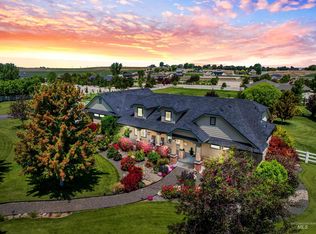 12856 Featherstone Dr, Nampa, ID 83686