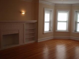 2034 W Farragut Ave APT 2, Chicago, IL 60625