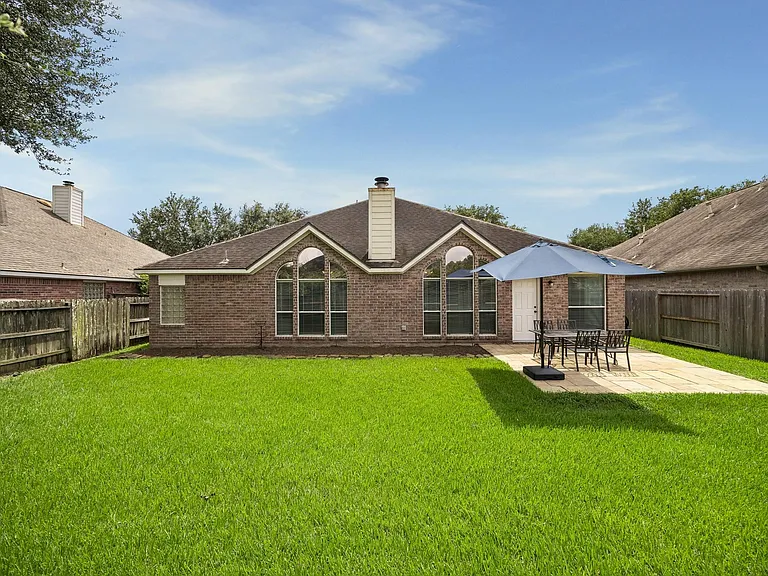 1314 Deerbrook Dr — Photo 24