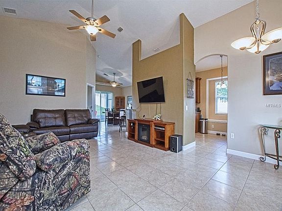 3rd image of 13706 Sand Bluff Ln