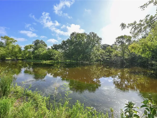 8692 Treebrook (pvt) Ln, Bryan, TX 77808