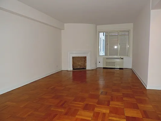 Rented by essential NEW YORK Real Estate | media 6