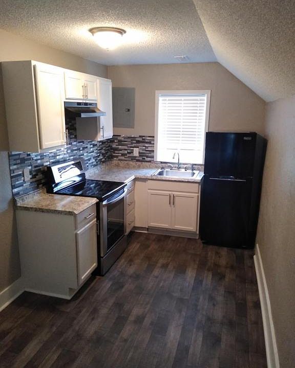 1st image of 516 Olive St APT A