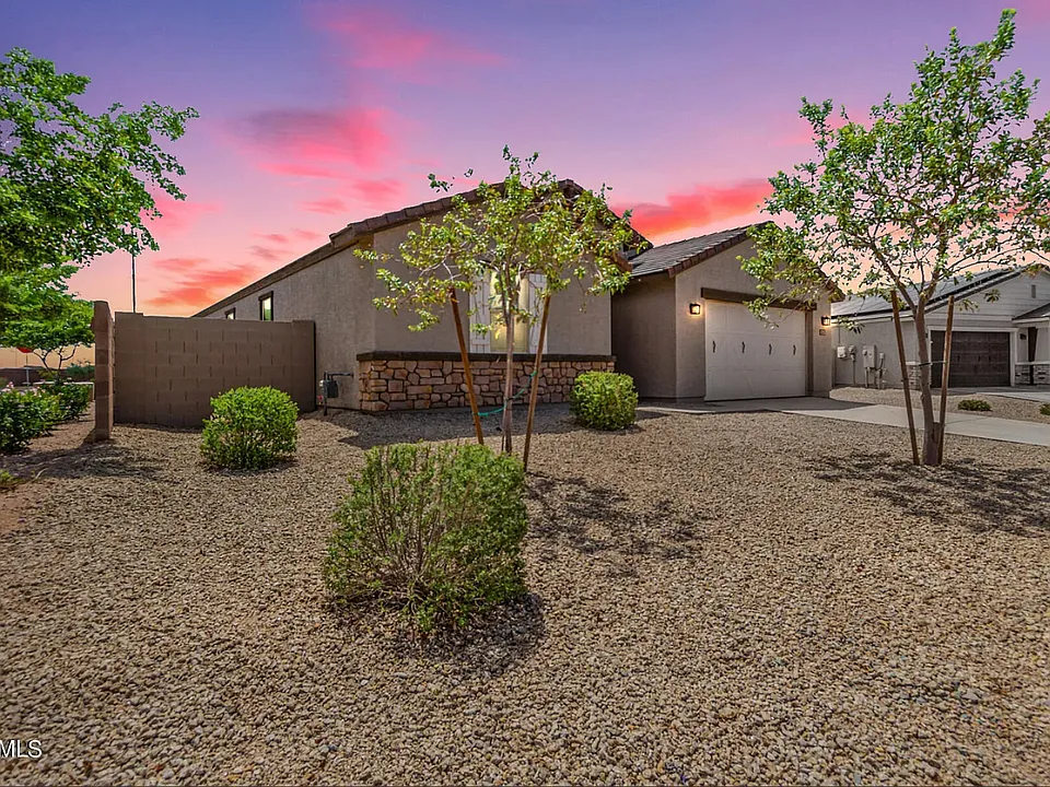 2645 E Alida Trl