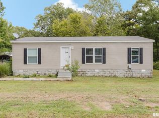 344 N Seba St, Hurst, IL 62949