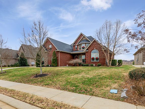2nd image of 612 Gardenia Way