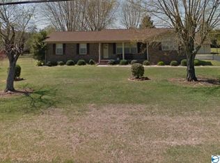 6107 Trailwood Dr, Huntsville, AL 35811