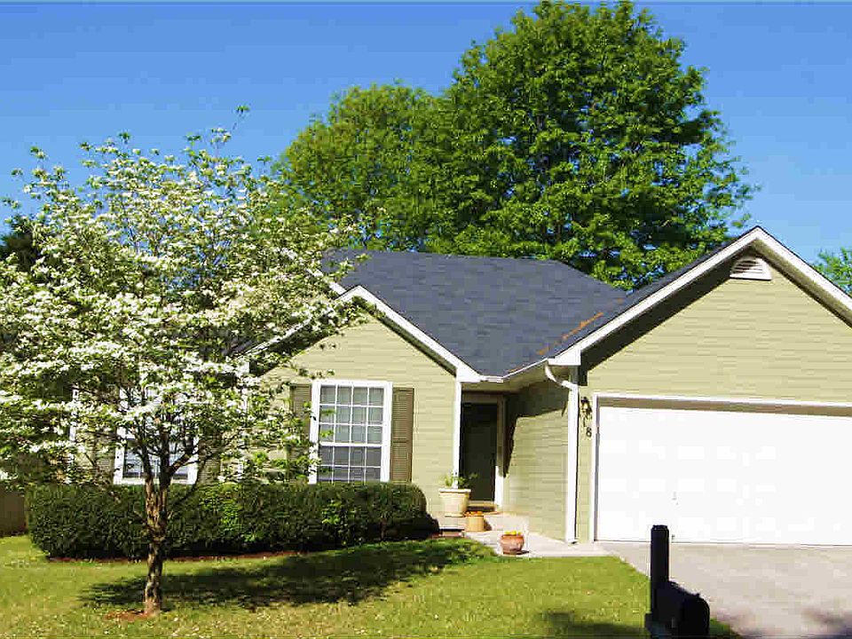 1st image of 118 Rebecca Pines Dr