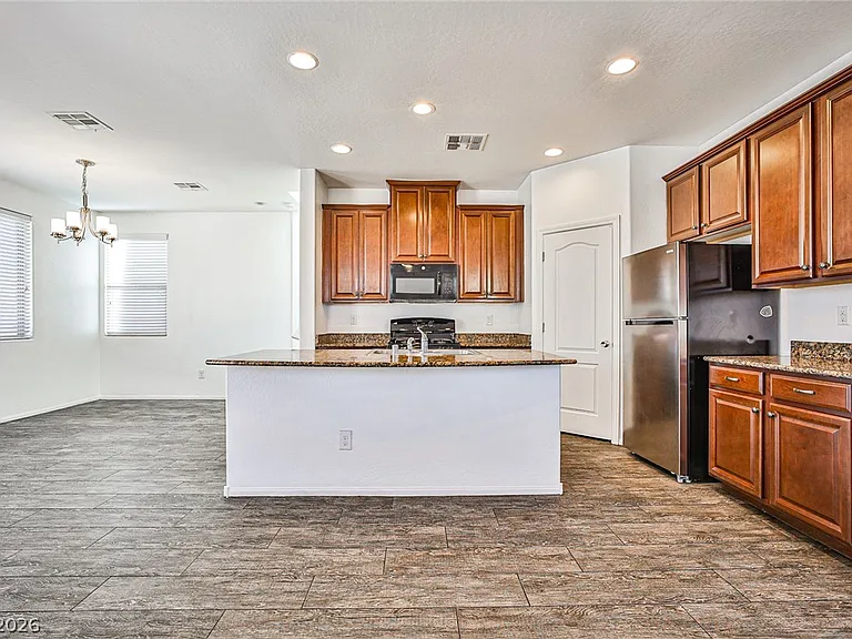 6360 Beavertail Pond Ave — Photo 12