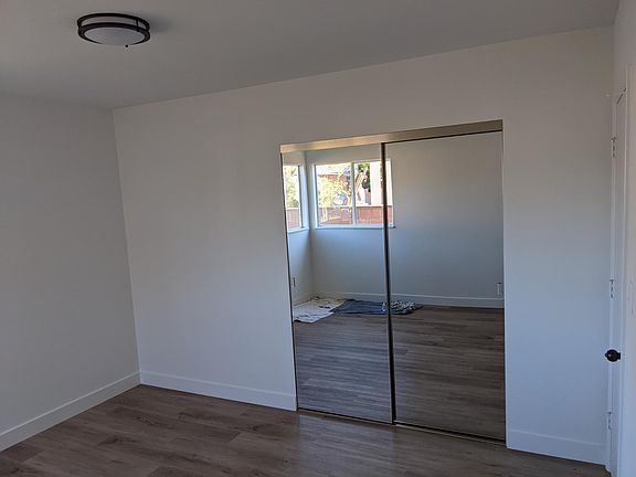 3rd image of 1125 Park Ave