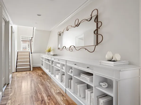 140 East 63rd Street 13D/14D image 14 of 15