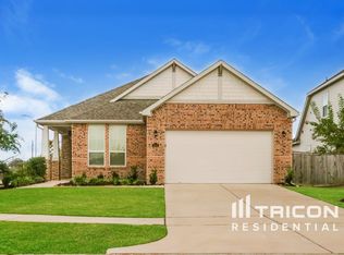 2418 Foster Hill Rd, Richmond, TX 77469