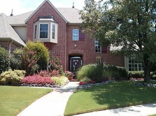 301 S 68th St, Broken Arrow, OK 74014