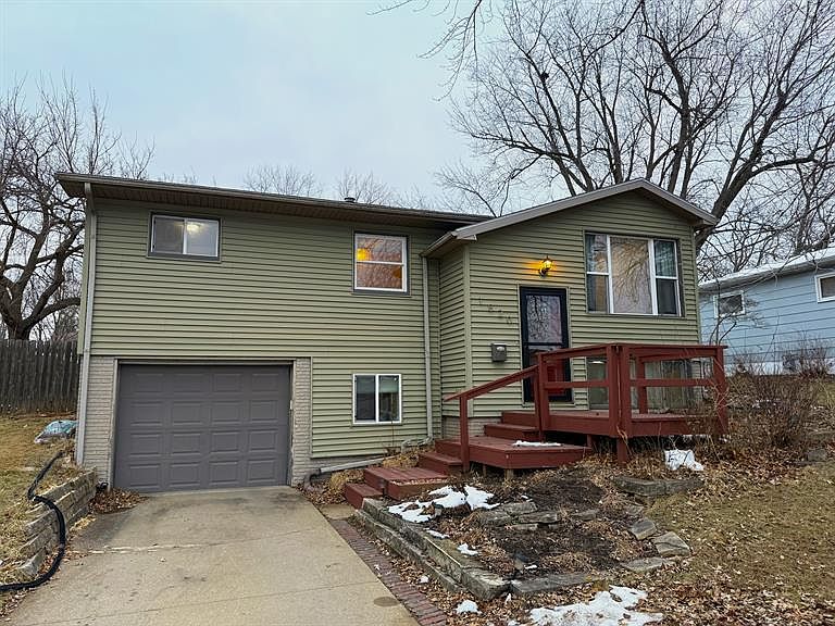 1st image of 1520 Crosby Ln