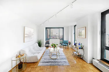 1 Irving Place, #G15B