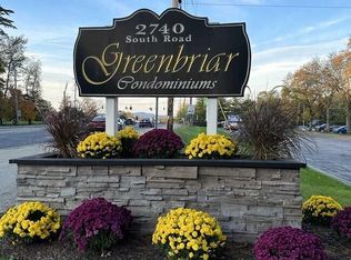 2740 South Road #B7, Poughkeepsie, NY 12601