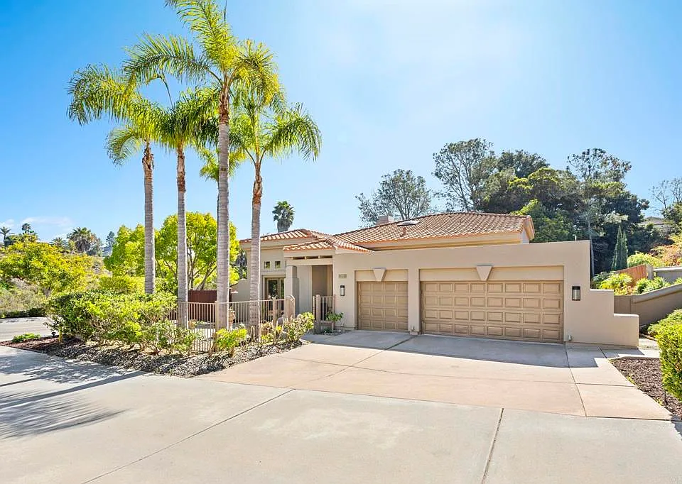 1978 Lake Dr