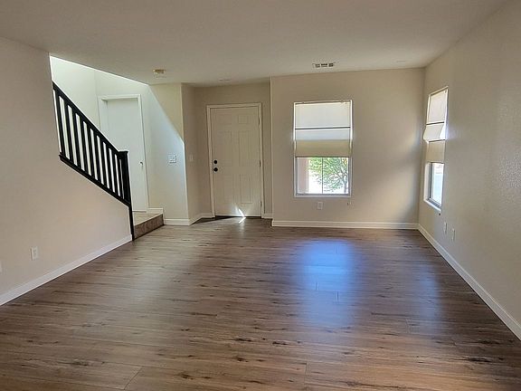2nd image of 8364 Oppenheimer St