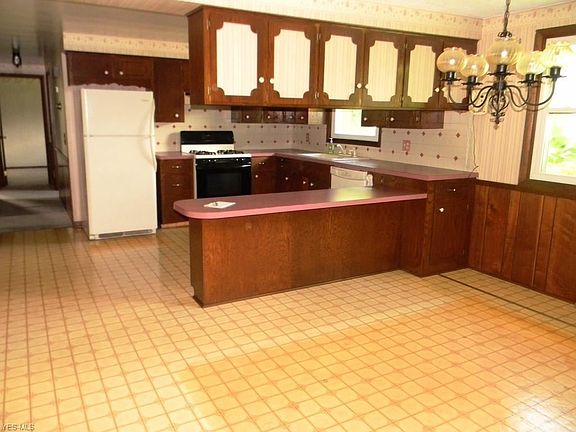 3rd image of 312 5th St
