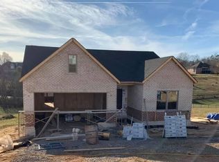 114 Brandon Dr, Lenoir City, TN 37772