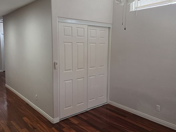 Bed Room Closet