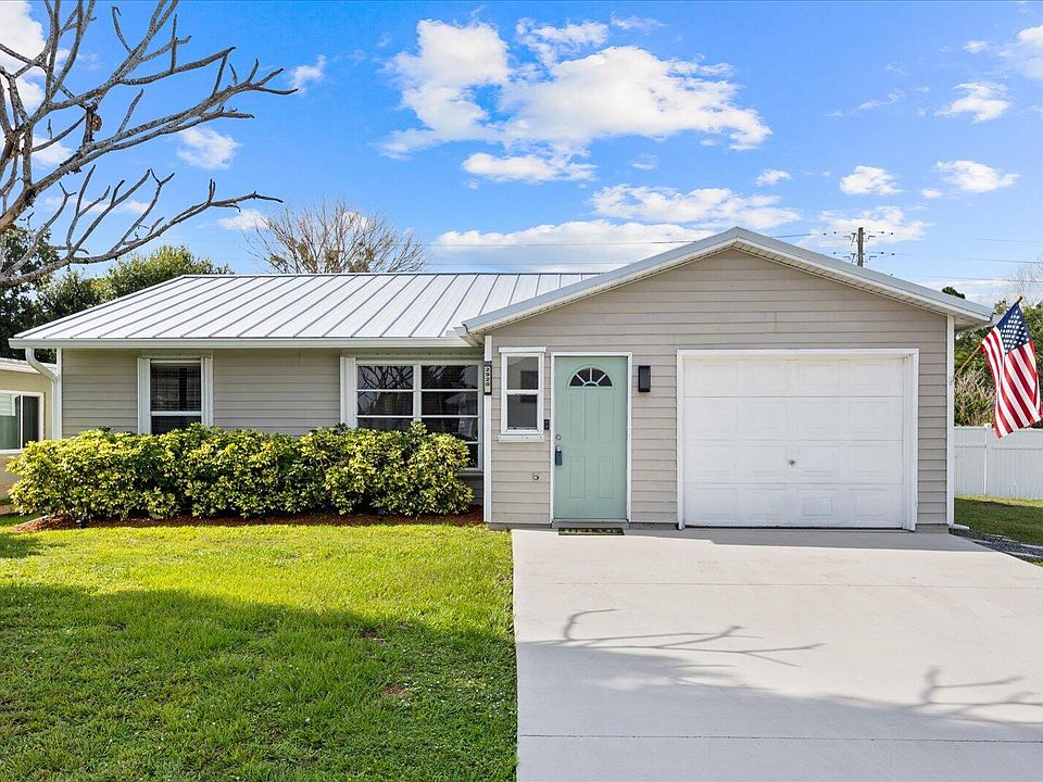 1st image of 2920 SE Cypress Street