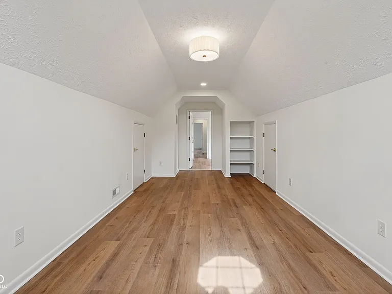 3302 Terra Vista Ln — Photo 34