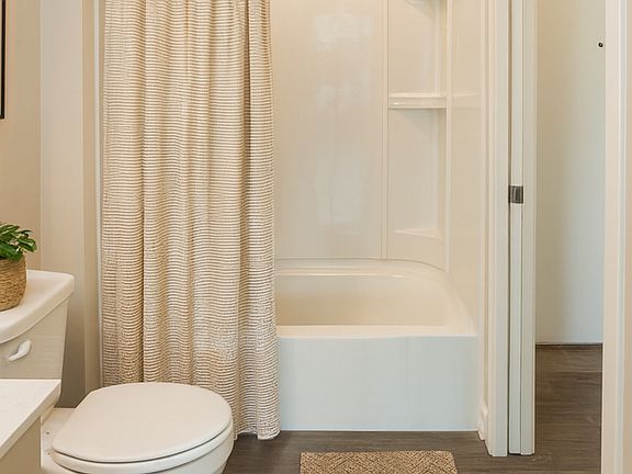 5th image of 125 McKinley St #200