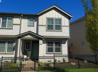 861 N 19th Ave, Cornelius, OR 97113