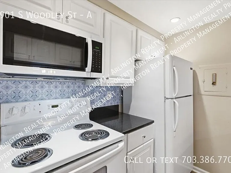 2901 S Woodley St #A — Photo 9