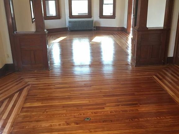 3rd image of 130 Lasalle St Floor 2